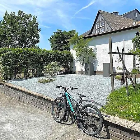 Modernes Neben Einem Skigebiet ホテル 2*